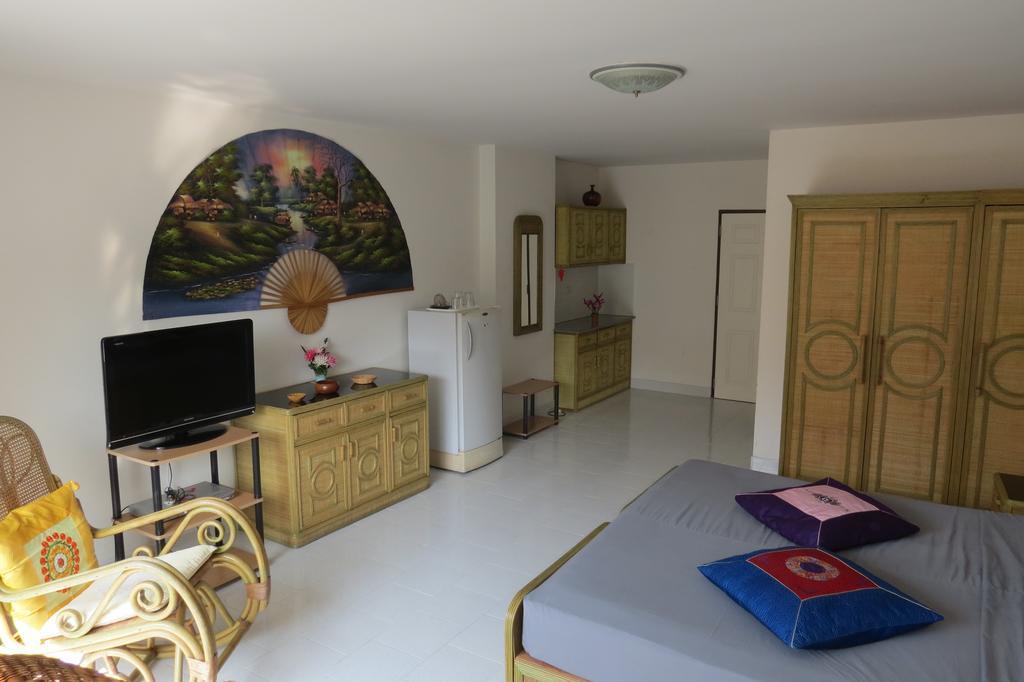 View Talay 1B Studio Pattaya Room photo