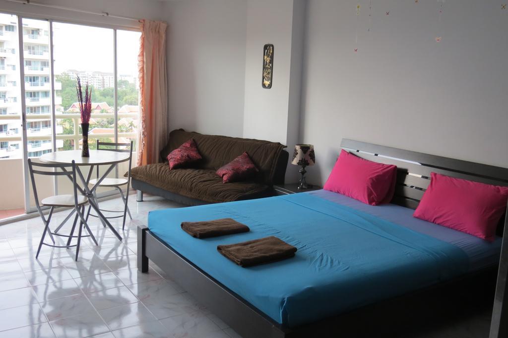 View Talay 1B Studio Pattaya Exterior photo