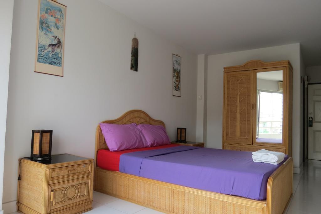 View Talay 1B Studio Pattaya Room photo