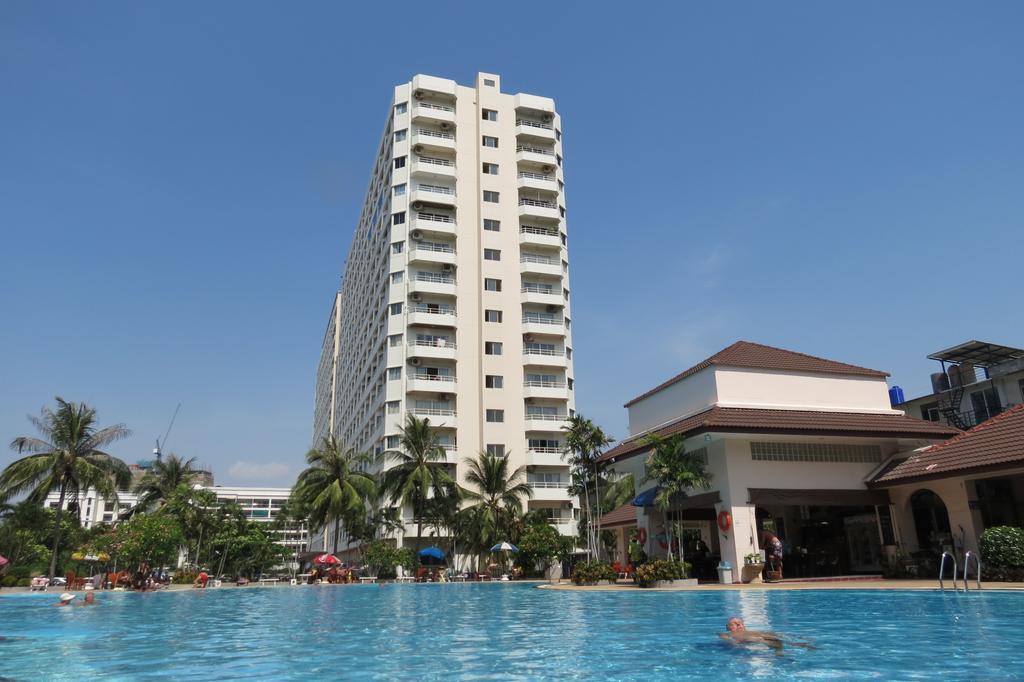 View Talay 1B Studio Pattaya Exterior photo